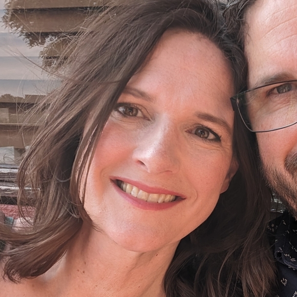 Meet your Posher, Michelle - Picture 1 of 1